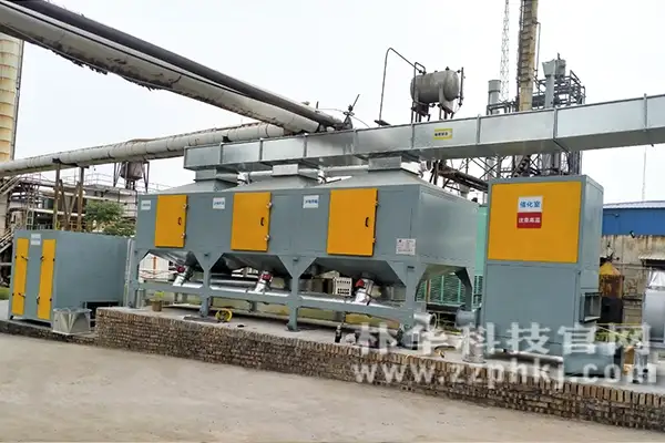 leyu乐鱼web登录入口订单纷至沓来，抓生产忙安装，7*24h售后无忧!