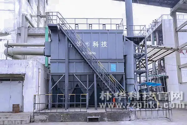 案例:高效脉冲袋式除尘器设备安装在客户厂区